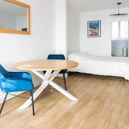 Cosy Pinot Meunier Au Coeur D'hautvillers * Hautvillers